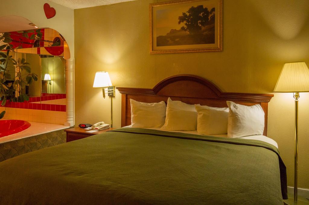 Quality Inn Lawton Extérieur photo